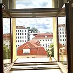 Newapt Next To Wenceslas Square Appartement *