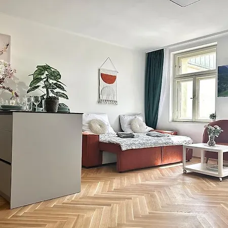 Newapt Next To Wenceslas Square