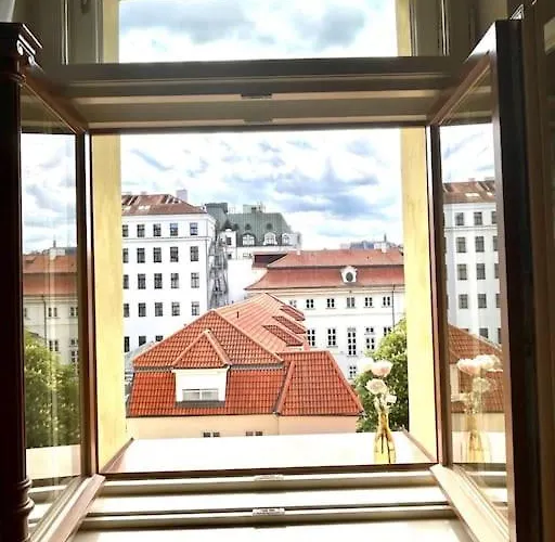 Newapt Next To Wenceslas Square Apartman *