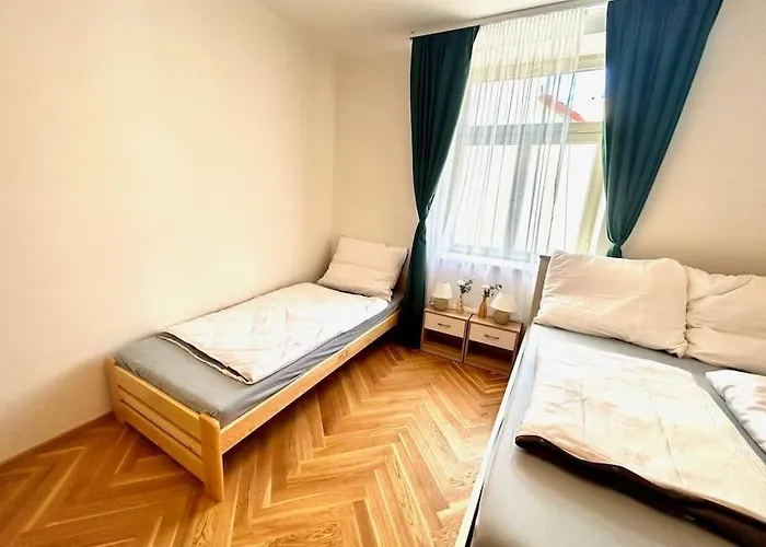 Newapt Next To Wenceslas Square *