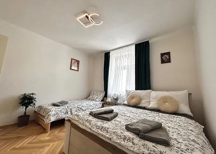 Newapt Next To Wenceslas Square Apartman *