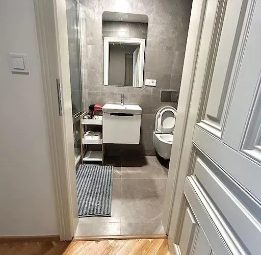Newapt Next To Wenceslas Square Apartman